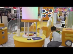 Veiligheid voor kinderen binnen Interessant Duurzaam Derrick Tower Soft Play-apparatuur voor winkelcentra